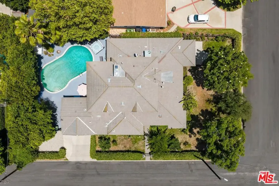 16155 Otsego Street, Encino, CA 91436 - #3