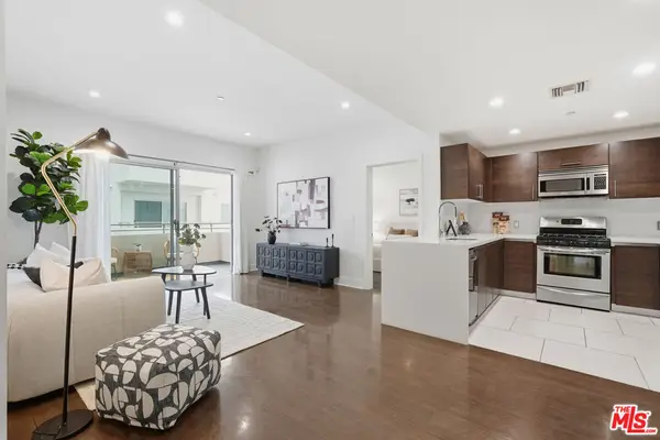 1700 Sawtelle Boulevard #219, Los Angeles, CA 90025