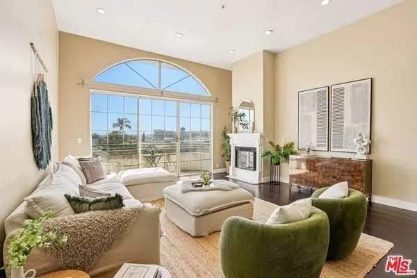 3535 Dunn Drive #PH4, Los Angeles, CA 90034