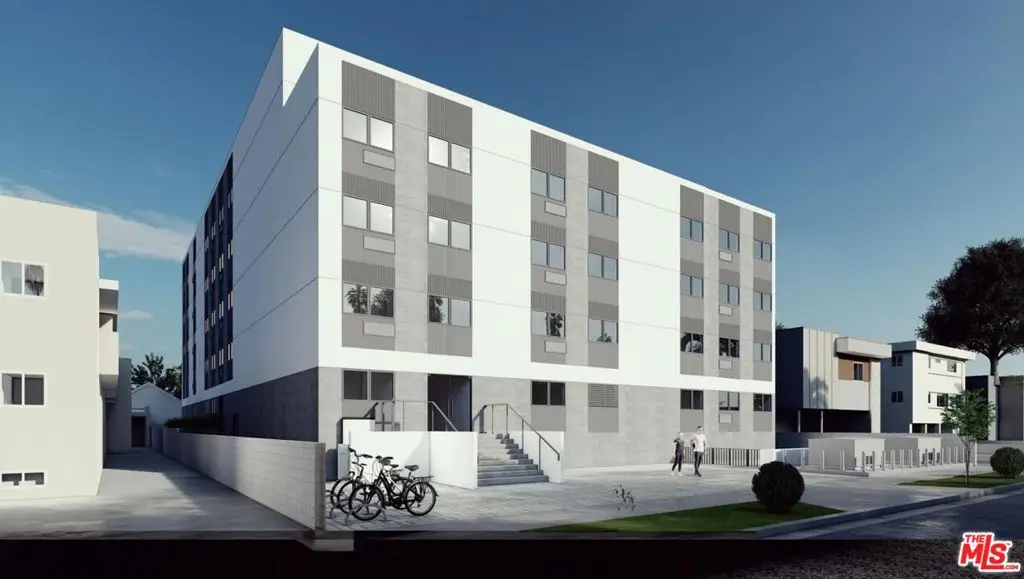 1050 S Norton Avenue, Los Angeles, CA 90019 - #1