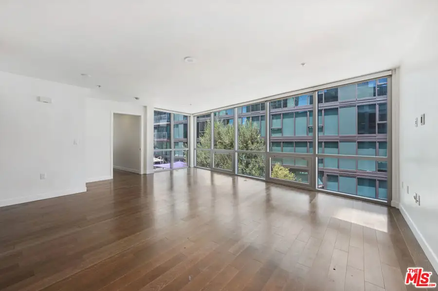 901 S Flower Street #601, Los Angeles, CA 90015 - #2