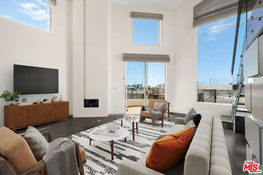 235 Main Street #316, Venice, CA 90291 - #2