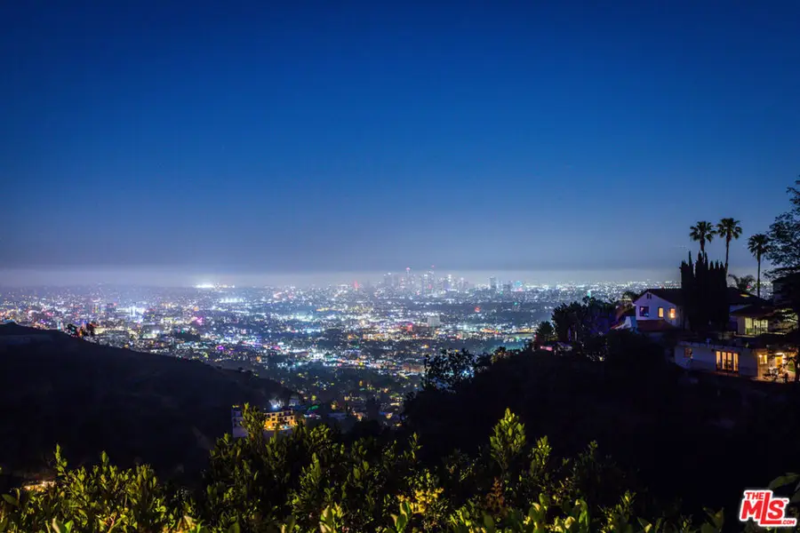 8148 Mannix Drive, Los Angeles, CA 90046 - #2