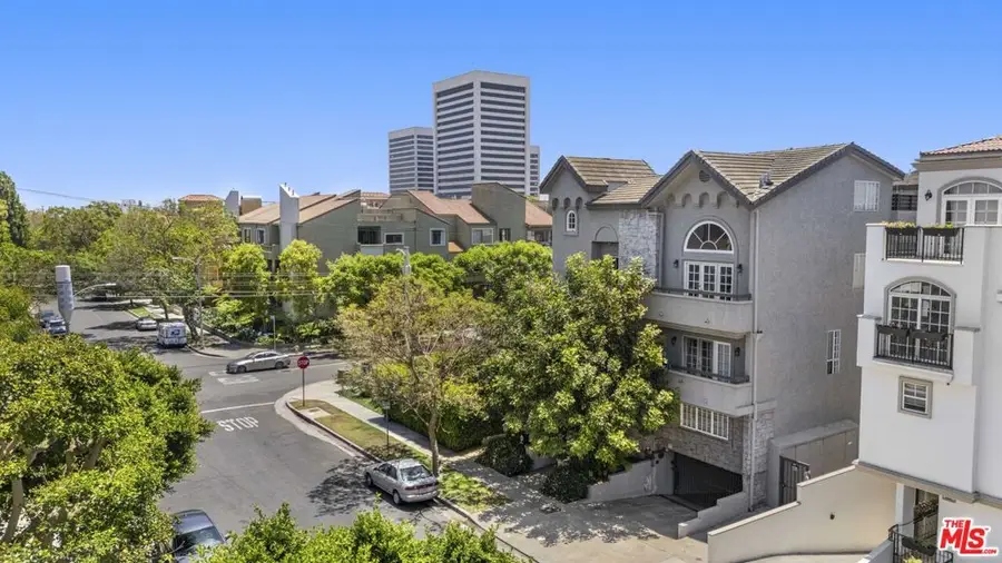 1431 Camden Avenue #303, Los Angeles, CA 90025 - #2