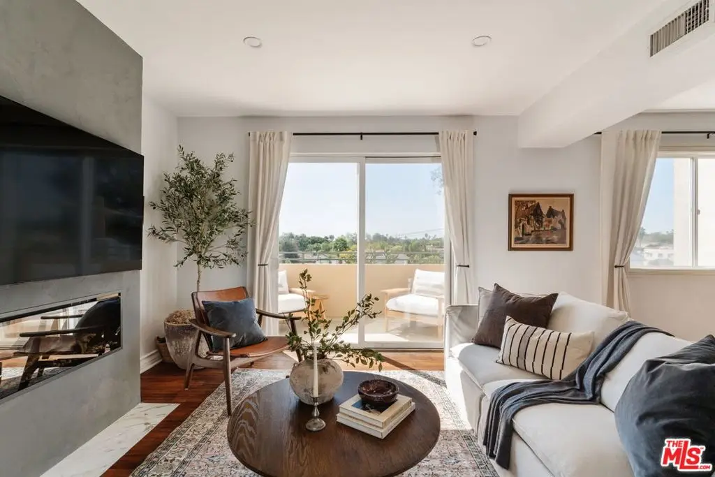 8866 Alcott Street #4, Los Angeles, CA 90035 - #1