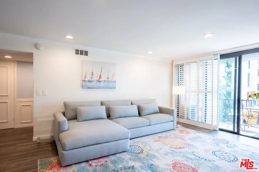 8145 Redlands Street #205, Playa Del Rey, CA 90293 - #2