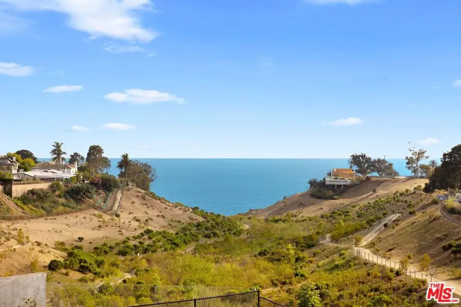 525 Alma Real Drive, Pacific Palisades, CA 90272 - #3