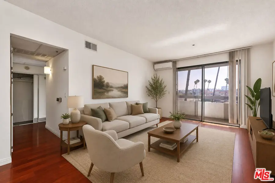 533 S St Andrews Place #410, Los Angeles, CA 90020 - #2