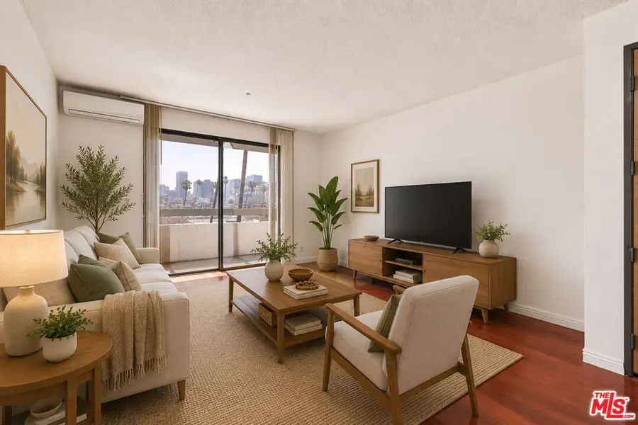 533 S St Andrews Place #410, Los Angeles, CA 90020 - #3