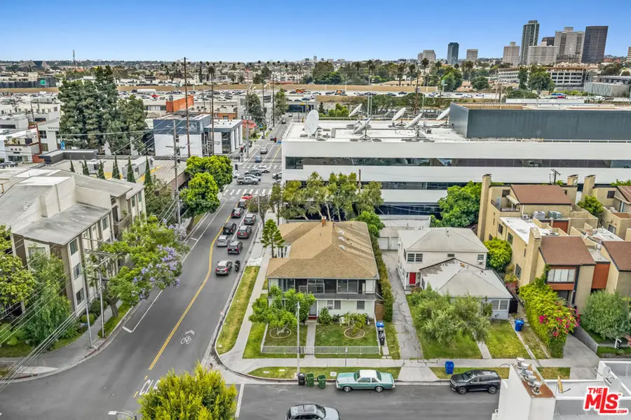 1433 S Bentley Avenue, Los Angeles, CA 90025 - #3