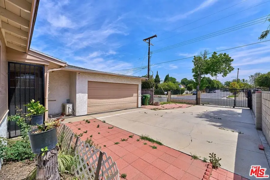 9885 Lev Avenue, Pacoima, CA 91331 - #2