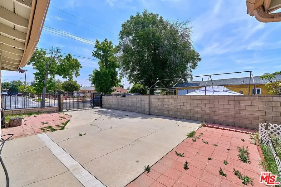 9885 Lev Avenue, Pacoima, CA 91331 - #3