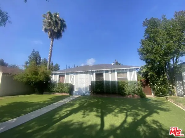 6550 Hanna Avenue, Woodland Hills, CA 91303