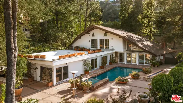 1727 Stone Canyon Road, Los Angeles, CA 90077