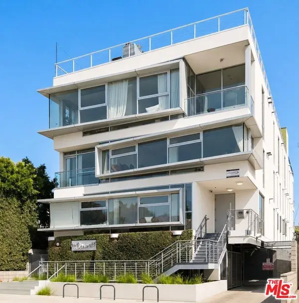 12770 Caswell Avenue, Los Angeles, CA 90066