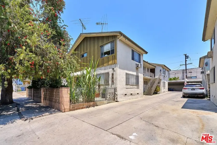 964 S New Hampshire Avenue, Los Angeles, CA 90006 - #2