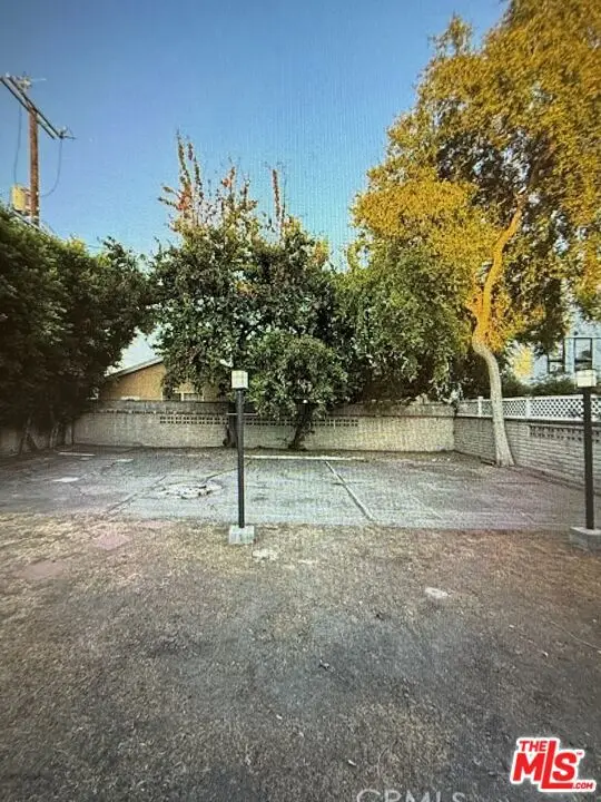6348 Camellia Avenue, North Hollywood, CA 91606 - #2