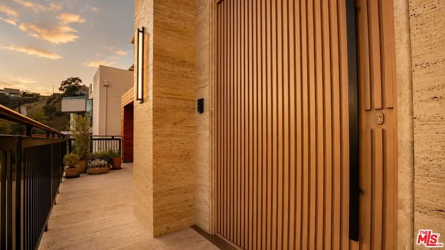 8721 W Sunset Plaza Terrace, West Hollywood, CA 90069 - #3
