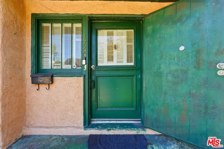 1760 W 24th Street, Los Angeles, CA 90018 - #3
