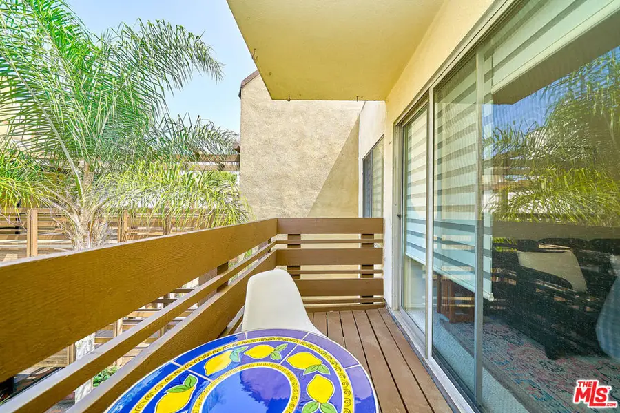 320 S Ardmore Avenue #323, Los Angeles, CA 90020 - #3