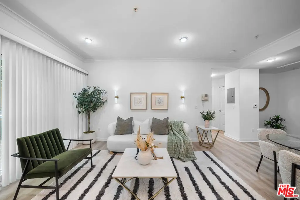 1128 S Serrano Avenue #104, Los Angeles, CA 90006 - #1
