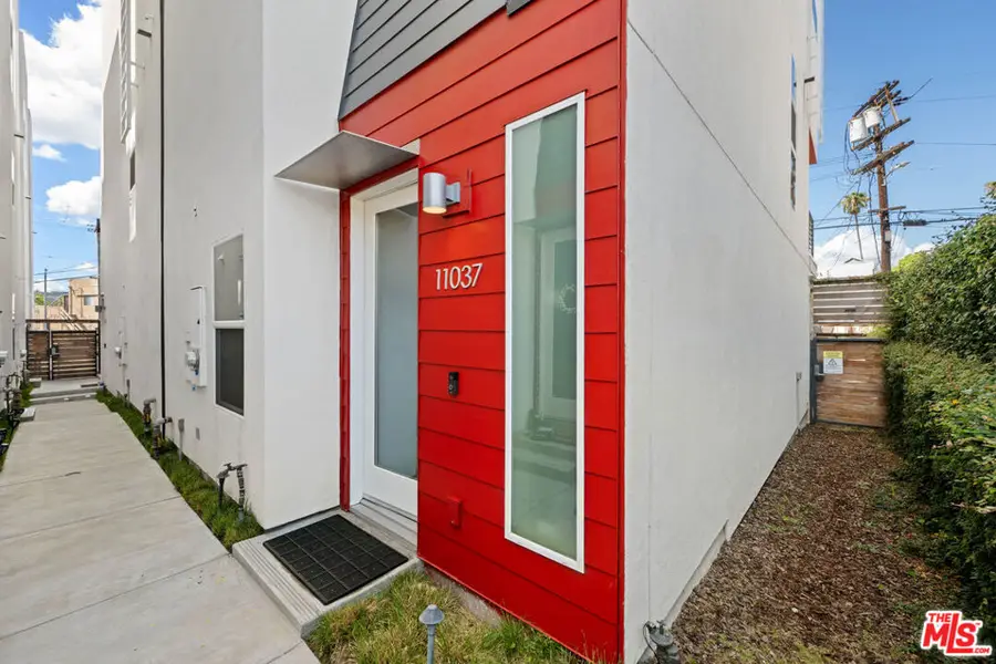 11037 Morrison Street, North Hollywood, CA 91601 - #3