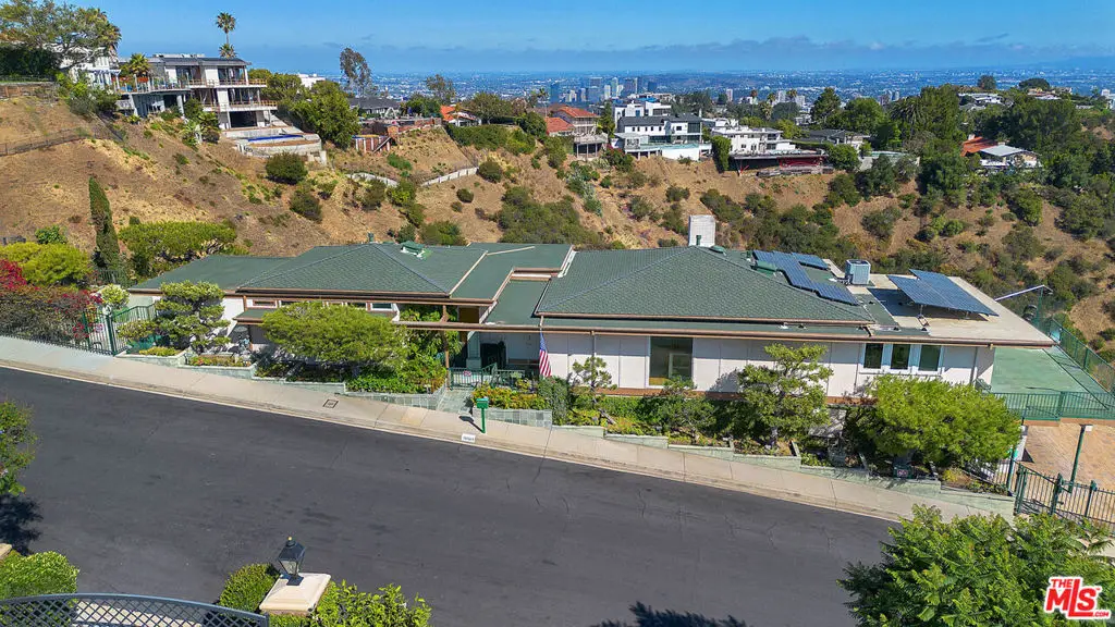 10924 Savona Road, Los Angeles, CA 90077 - #1