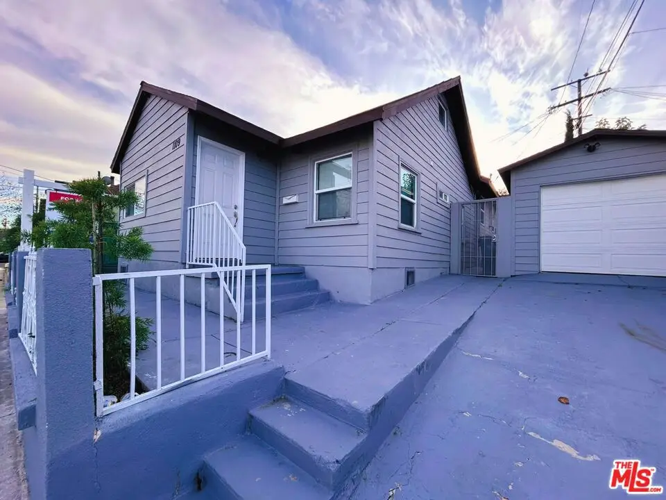 1109 N Chester Avenue, Inglewood, CA 90302 - #1