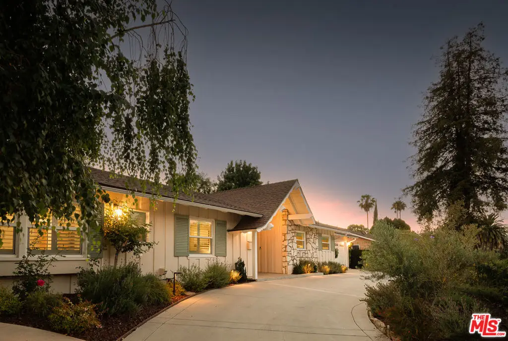 4731 Deseret Drive, Woodland Hills, CA 91364 - #1