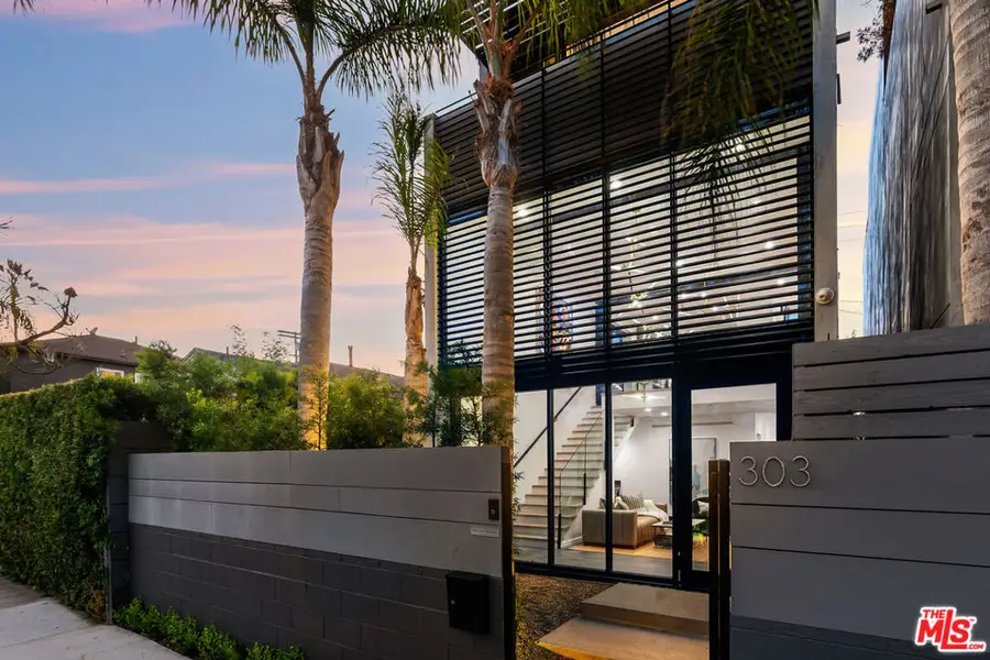303 Venice Way, Venice, CA 90291 - #2