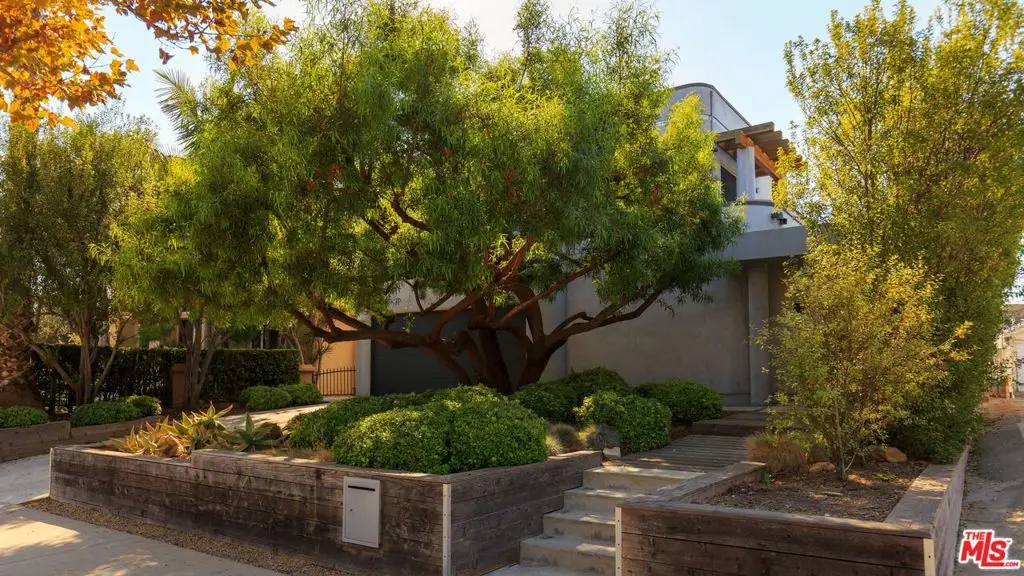 507 N Lucerne Boulevard, Los Angeles, CA 90004 - #1