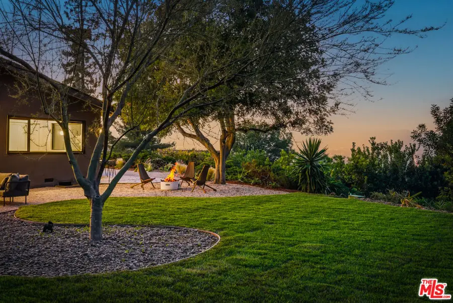 4650 Ellenita Avenue, Tarzana, CA 91356 - #2