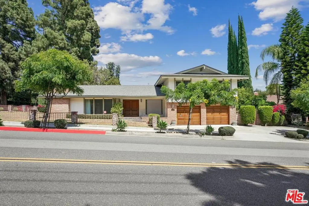 700 W Highland Avenue, Sierra Madre, CA 91024 - #1