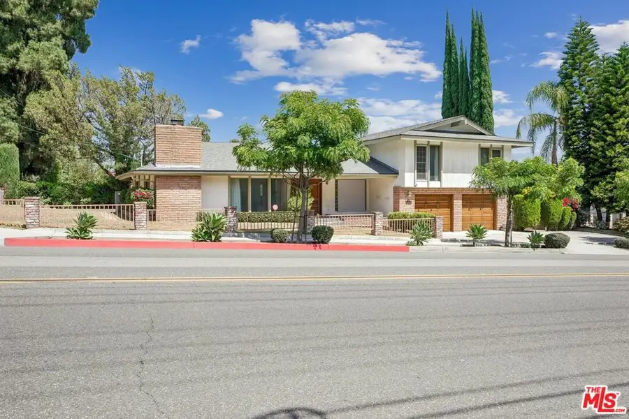 700 W Highland Avenue, Sierra Madre, CA 91024 - #2