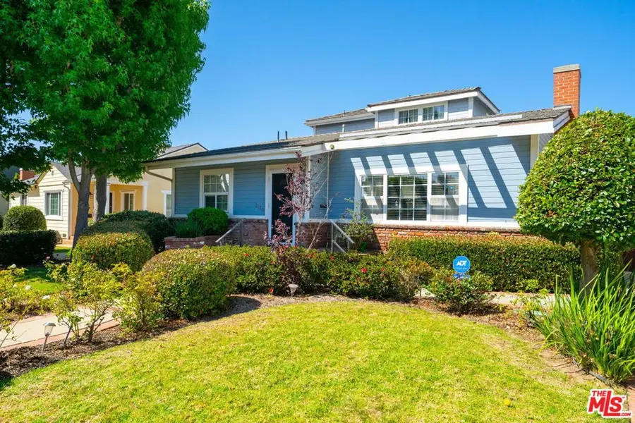 3158 Grand View Boulevard, Los Angeles, CA 90066 - #2