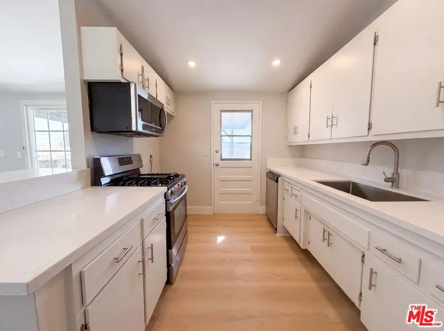 19016 Felbridge Street, Canyon Country, CA 91351 - #2