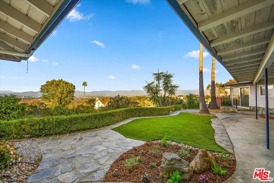 15451 Longbow Drive, Sherman Oaks, CA 91403 - #3