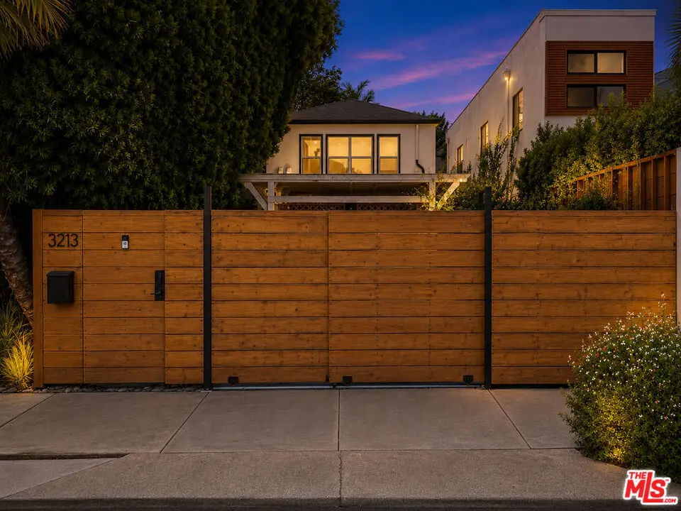 3213 Thatcher Avenue, Marina Del Rey, CA 90292 - #1