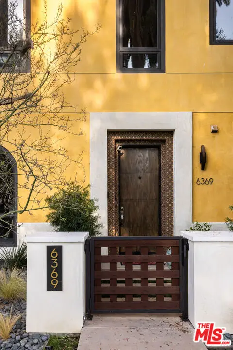 6369 W June Place, Los Angeles, CA 90038 - #1