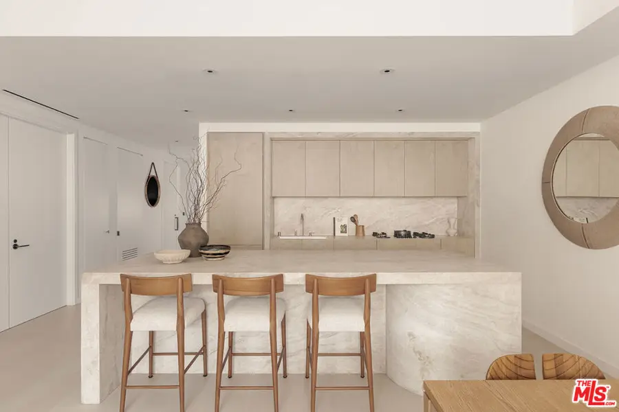 9200 Wilshire Boulevard #504E, Beverly Hills, CA 90212 - #2