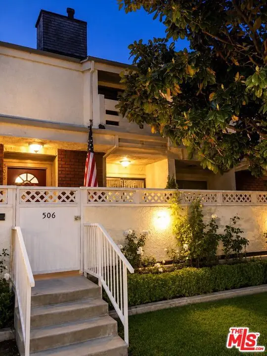 19451 Sherman Way #506, Reseda, CA 91335