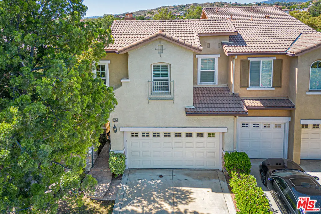 25684 Via Ventana, Valencia, CA 91381 - #1
