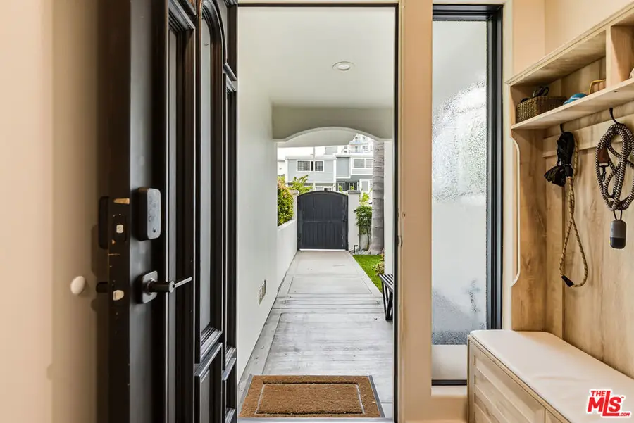 3511 Via Dolce, Marina Del Rey, CA 90292 - #3