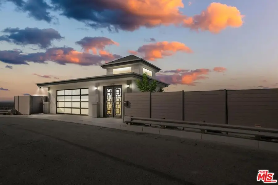 11725 Laurelwood Drive, Studio City, CA 91604 - #3