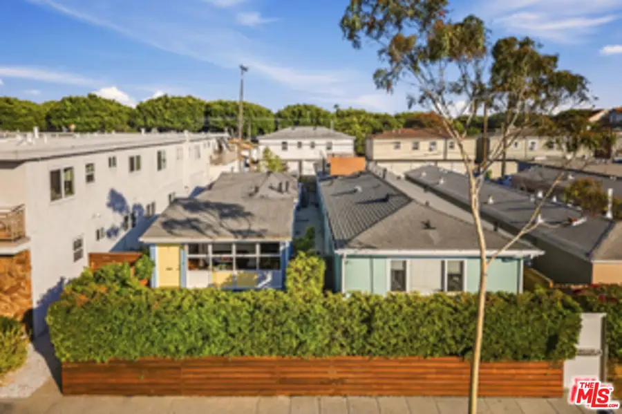 2404 Ocean Park Boulevard, Santa Monica, CA 90405 - #3
