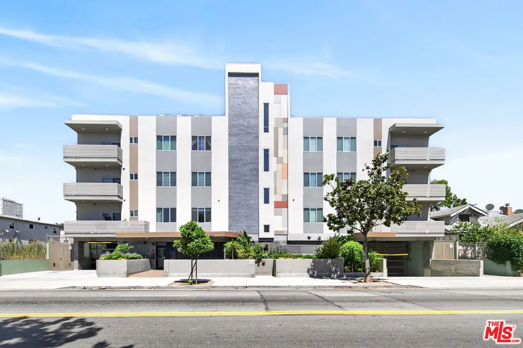 820 S Wilton Place #201, Los Angeles, CA 90005 - #1