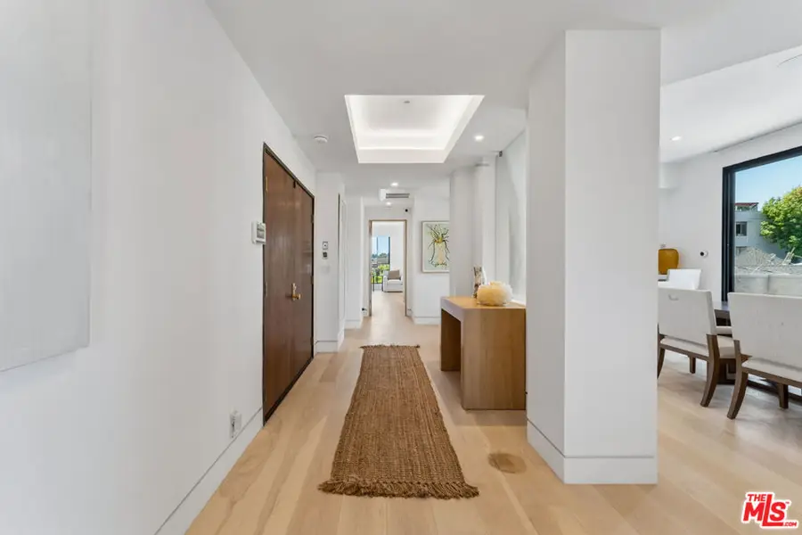 455 S Bedford Drive #8, Beverly Hills, CA 90212 - #3