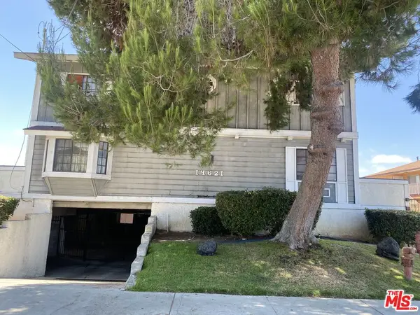 14621 S Berendo Avenue #7, Gardena, CA 90247