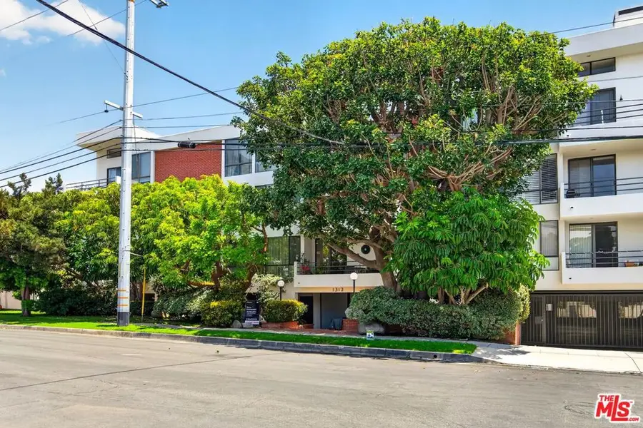 1312 S Saltair Avenue #105, Los Angeles, CA 90025 - #3