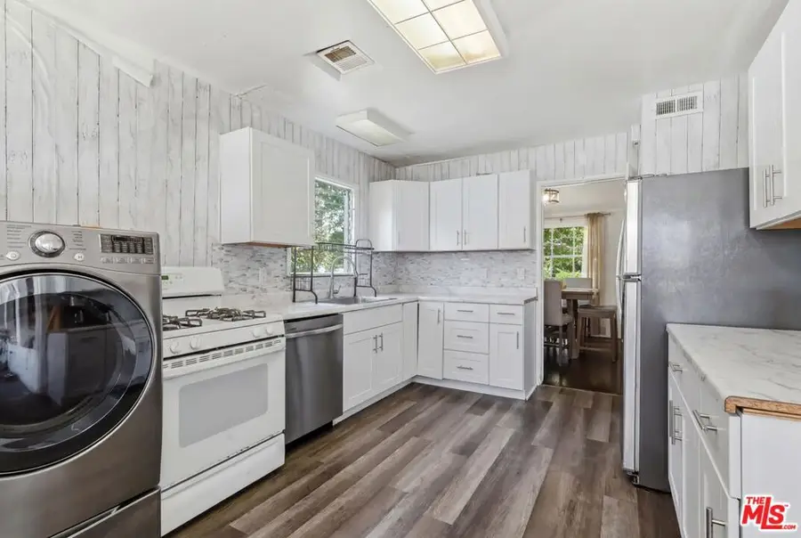 11801 Rose Avenue, Los Angeles, CA 90066 - #3